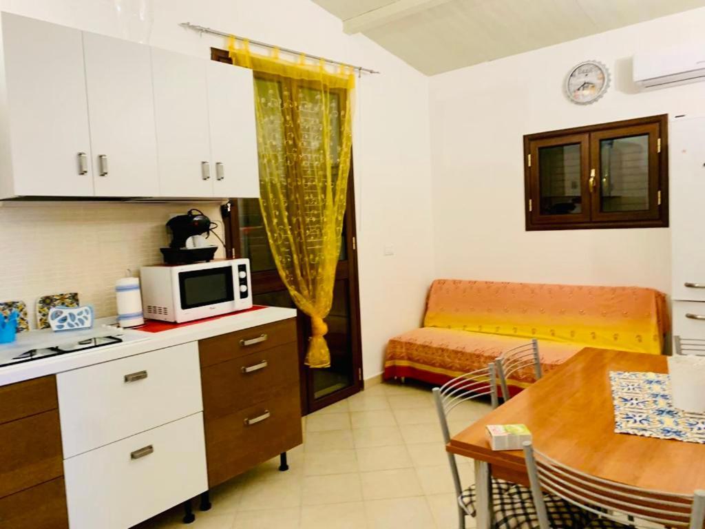 Casa Lucinzina Villa Agnone Bagni Eksteriør billede