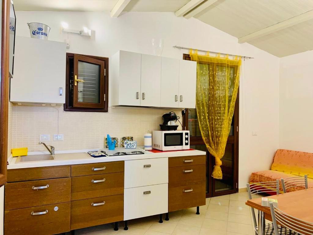 Casa Lucinzina Villa Agnone Bagni Eksteriør billede